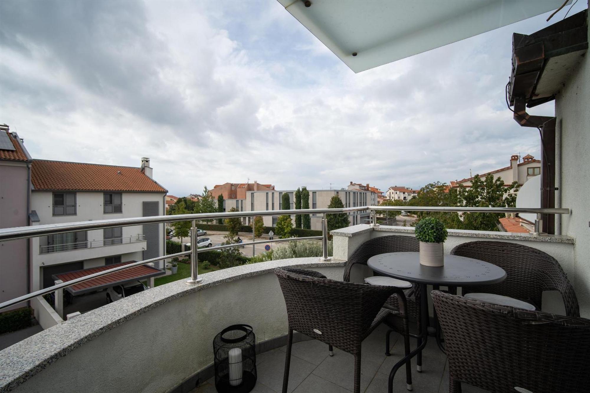 Apartments Valbruna Rovinj Buitenkant foto