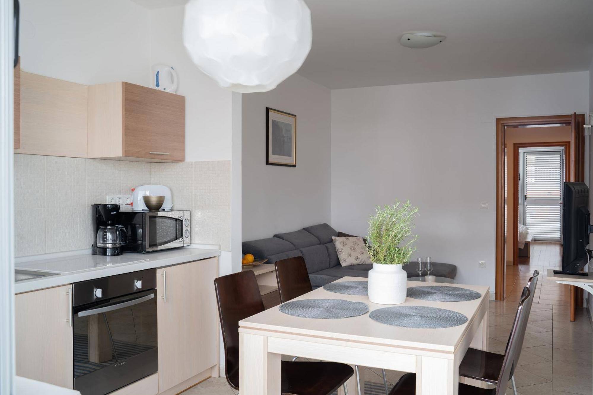 Apartments Valbruna Rovinj Buitenkant foto