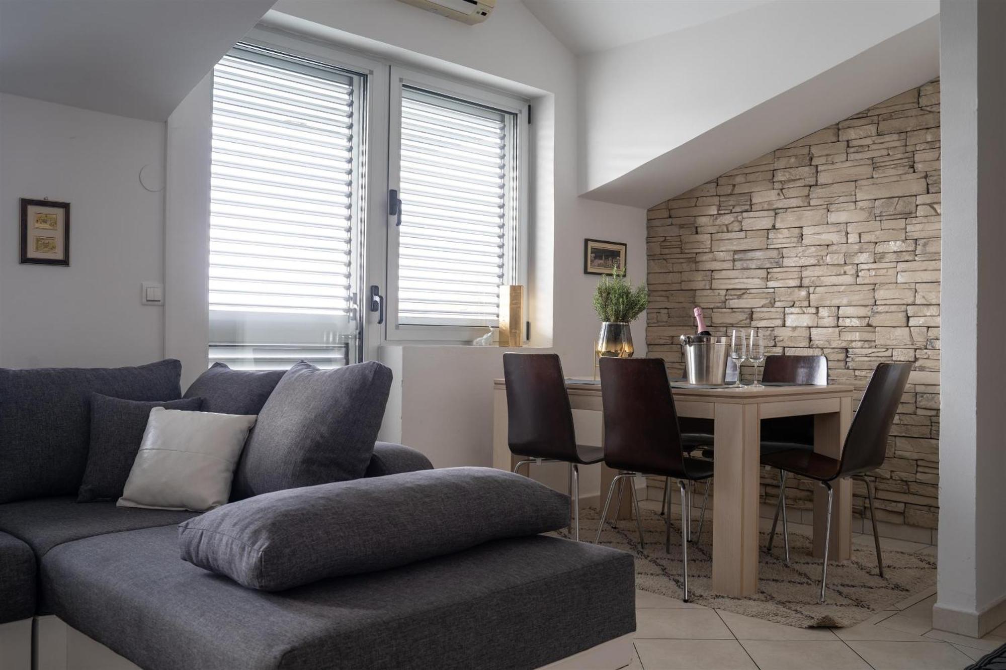 Apartments Valbruna Rovinj Buitenkant foto
