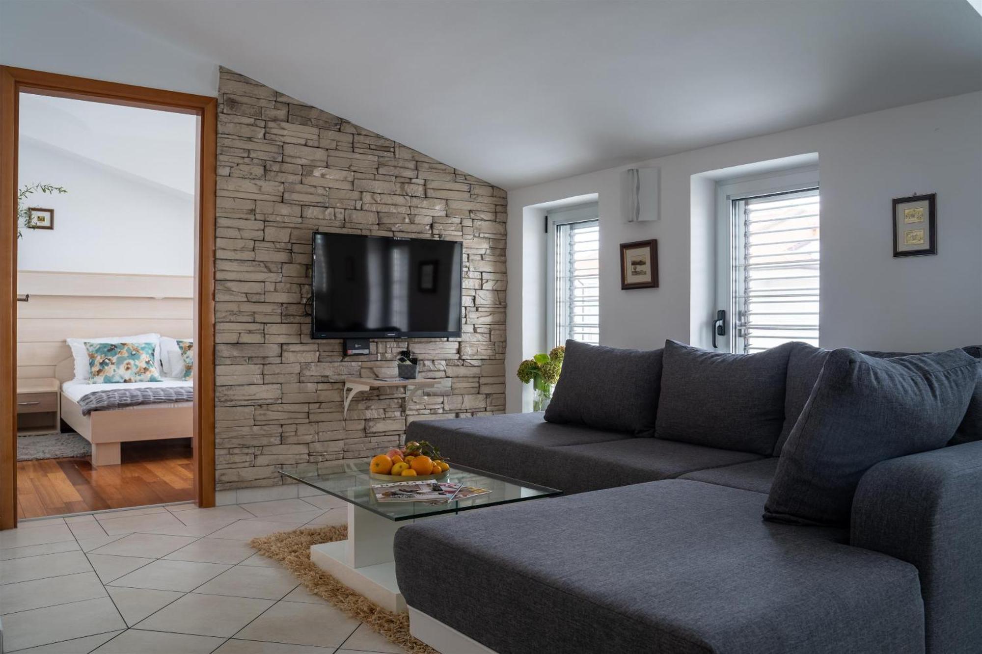 Apartments Valbruna Rovinj Buitenkant foto