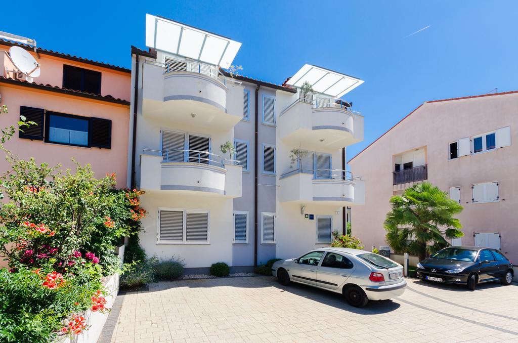 Apartments Valbruna Rovinj Buitenkant foto