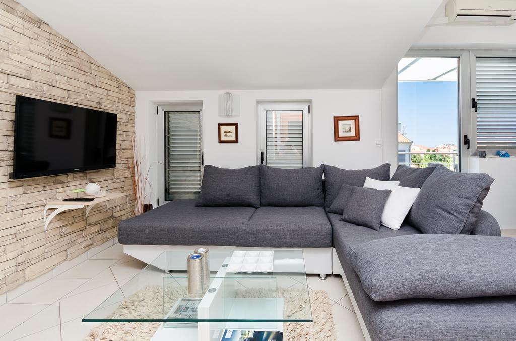 Apartments Valbruna Rovinj Buitenkant foto