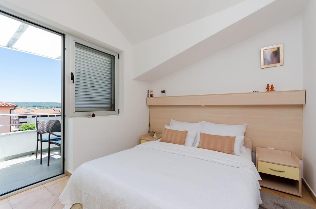 Apartments Valbruna Rovinj Buitenkant foto